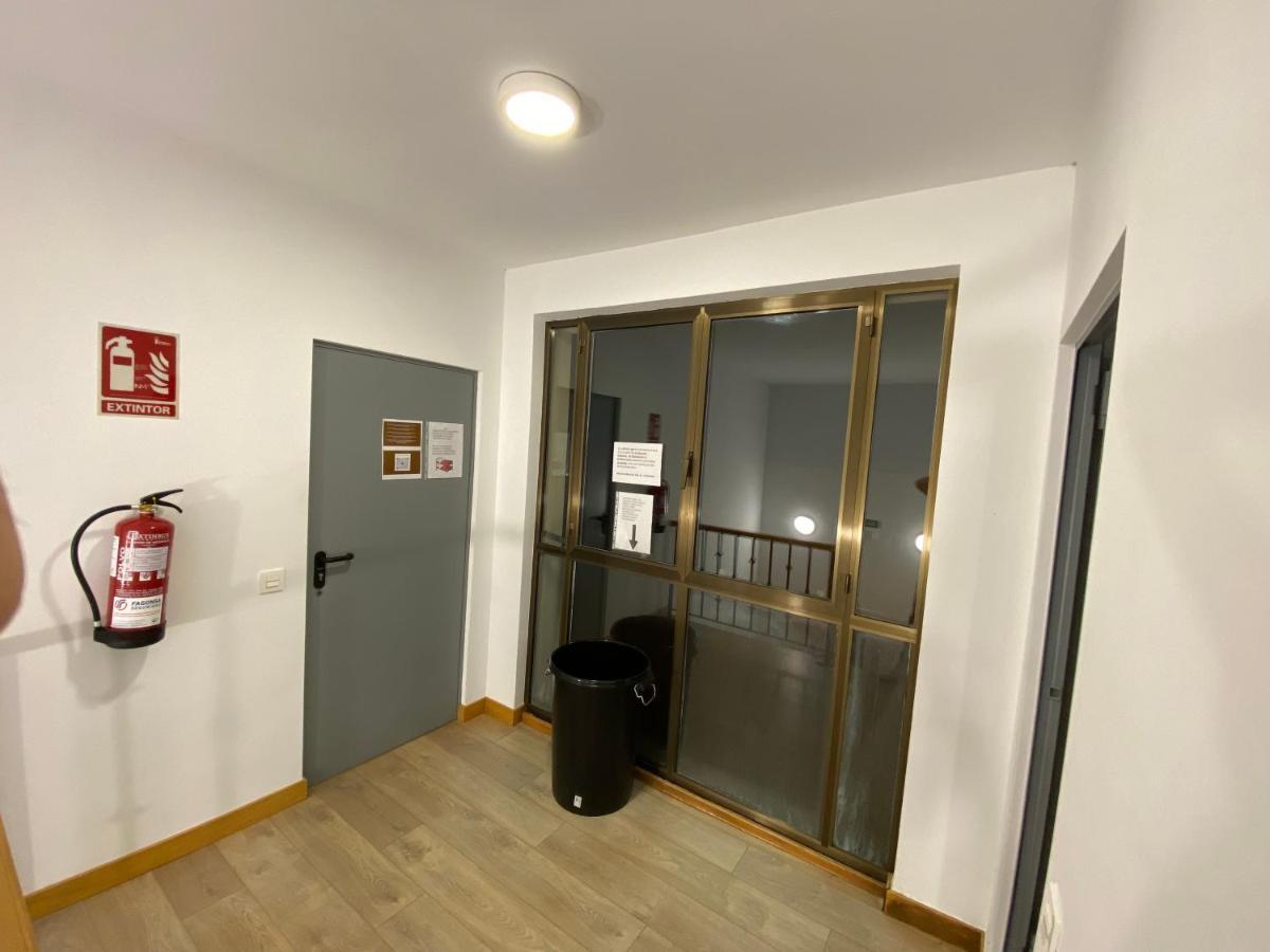 Albergue El Camino De Santovenia Santovenia De Oca Eksteriør billede