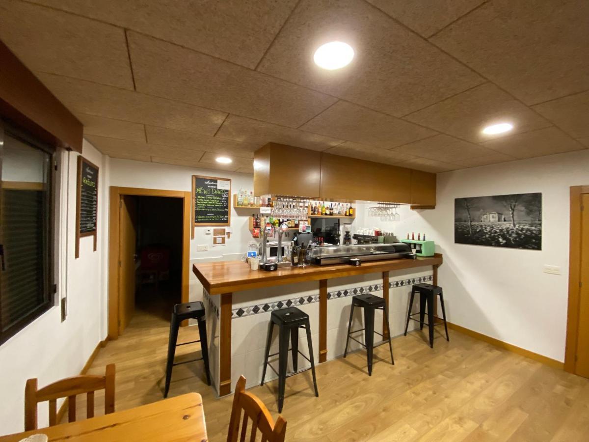 Albergue El Camino De Santovenia Santovenia De Oca Eksteriør billede